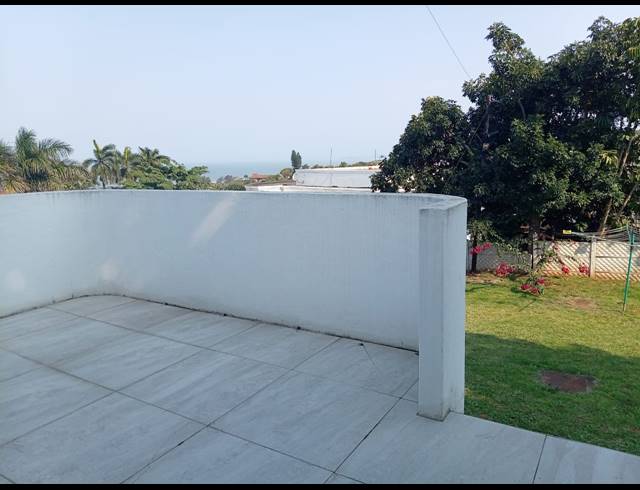 6 BEDROOM HOUSE TO LET IN LA LUCIA